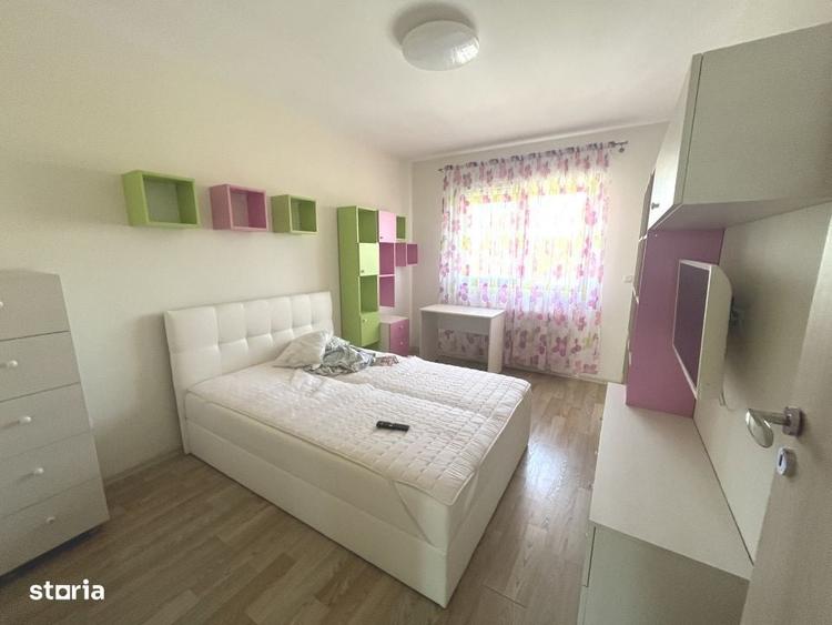 Casă cu 4 camere în Central