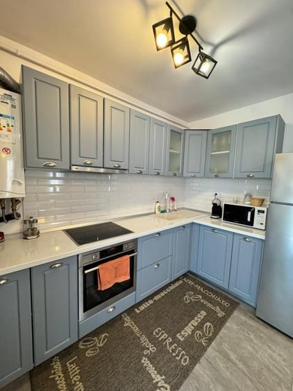Apartament cu 2 camere decomandat, mobilat în Hotvon