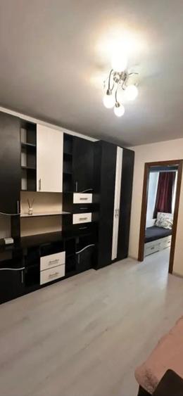 Garsonieră semidecomandată în Berceni