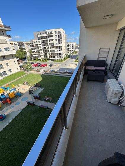 Apartament cu 2 camere semidecomandat, mobilat în Tomis Plus
