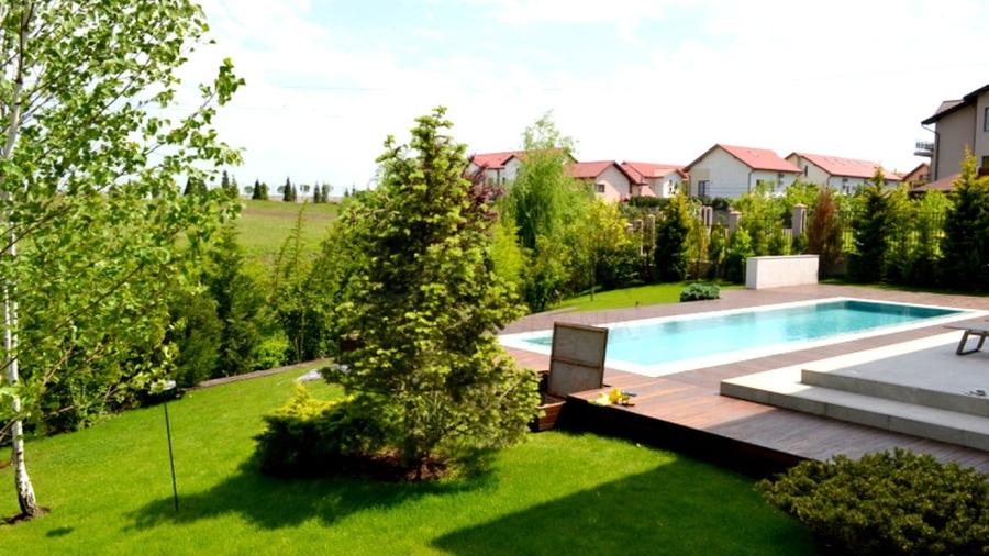 Casă individuală cu 7 camere cu Canalizare în Pipera