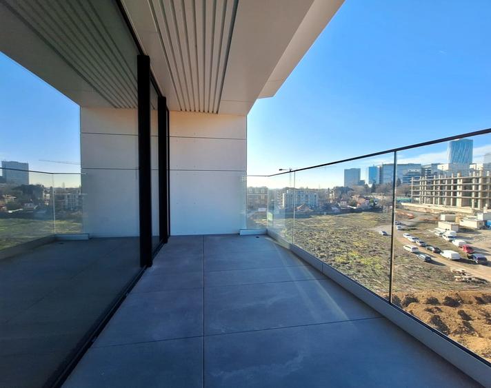 Apartament cu 2 camere semidecomandat în Barbu Văcărescu