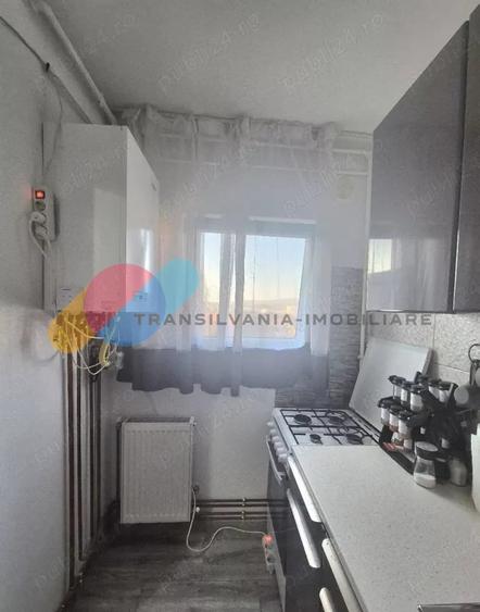 Garsoniera decomandata, balcon, Marasti - 4