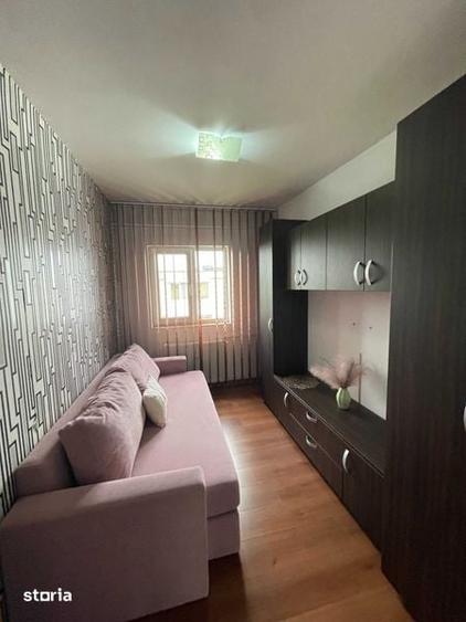 Apartament cu 3 camere decomandat, mobilat în Paltiniș