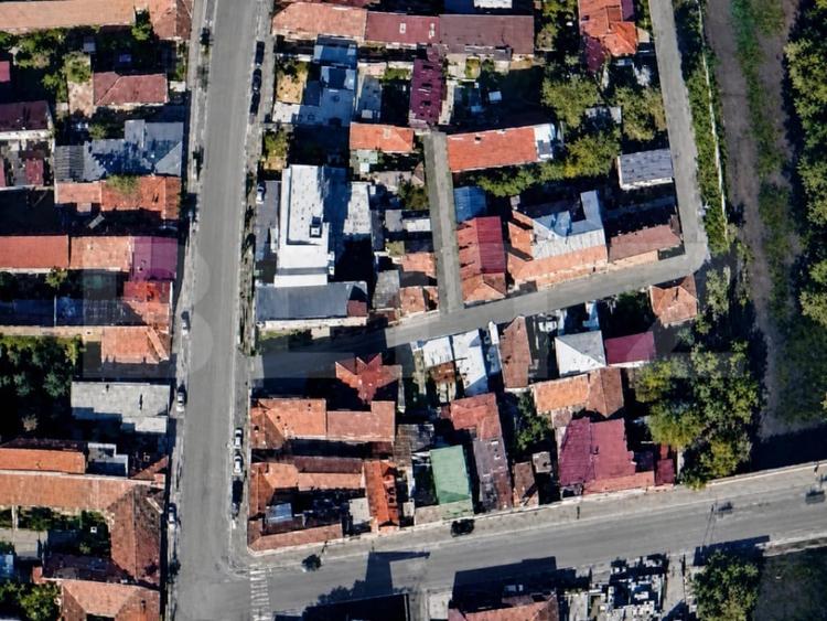 Casa de reabilitat, zona semicentrala, perfecta pentru inves - 1