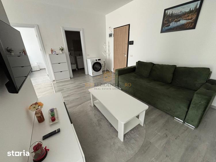 Apartament cu 3 camere, mobilat în Central