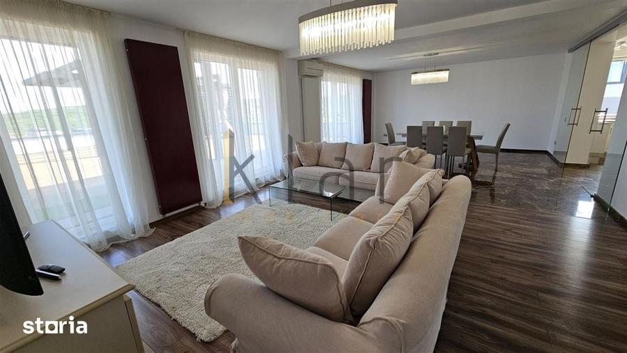 Apartament cu 4 camere semidecomandat în Borhanci