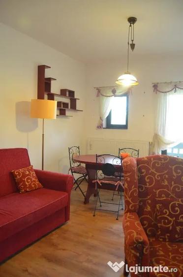 Apartament cu 2 camere decomandat în Piatra Arsă