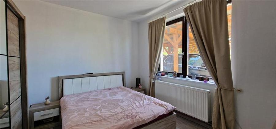 Casă cu 5 camere cu Teren 993 Mp în Calea Caransebeșului