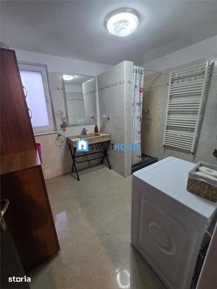 Casă cu 6 camere cu Teren 1780 Mp în Cincu