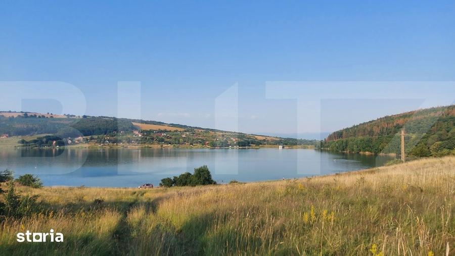 Teren de 4827 mp, în Central