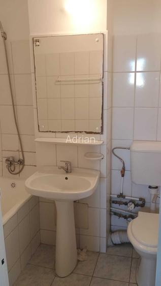 vand apartament 3 camere Bucuresti sector 3 trapezului