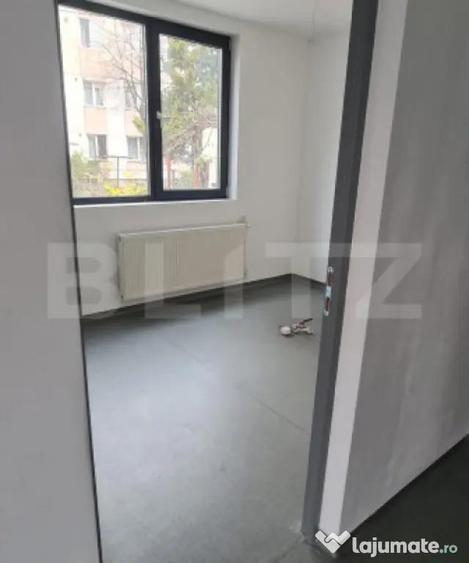 Spațiu comercial, de 15 mp, în Central