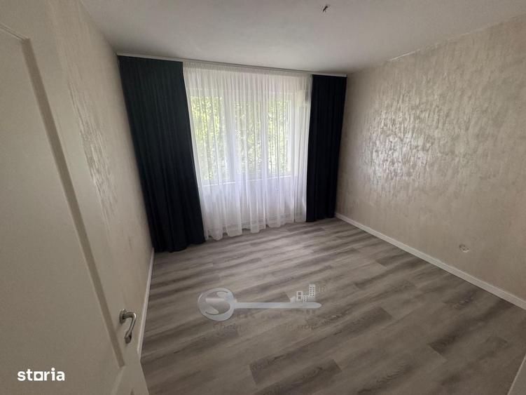 Apartament cu 3 camere decomandat în Alexandru cel Bun