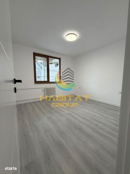 Apartament cu 3 camere semidecomandat în Central