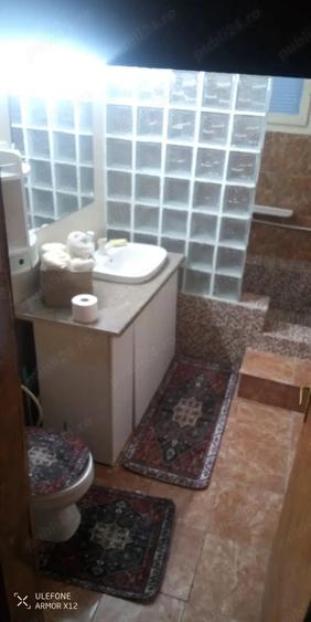 Casă cu 3 camere cu Teren 200 Mp în Mărăcineni