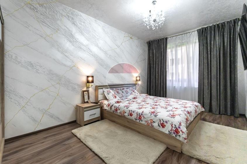 Apartament cu 2 camere decomandat, mobilat în Tractorul