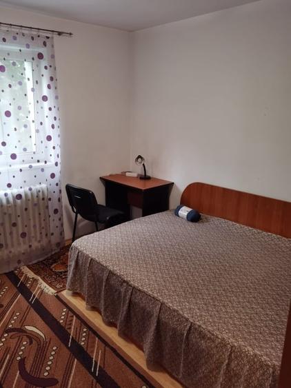 Apartament cu 2 camere decomandat, mobilat în Central