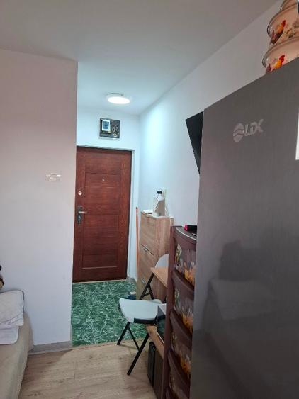Garsonieră nedecomandată în CET