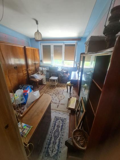 Apartament cu 3 camere decomandat în Mazepa 1
