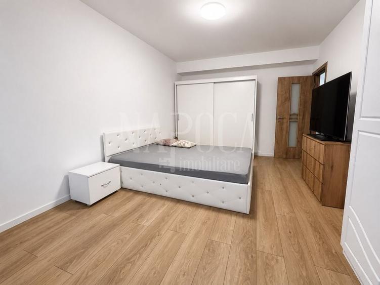Apartament o camera de vanzare in Floresti - 3