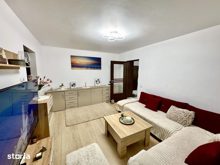 Apartament cu 2 camere semidecomandat în Cornișa