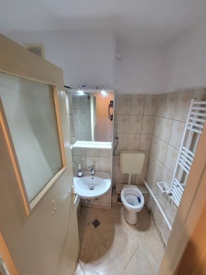 Apartament cu 2 camere nedecomandat în Alecu Russo