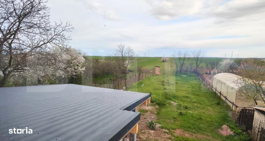 Casă cu 4 camere cu Teren 1000 Mp în Dumbrava