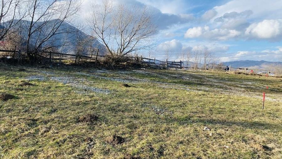 Teren de 480 mp, în Predeluț