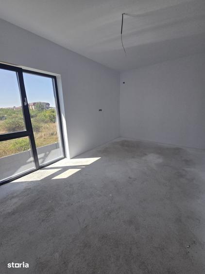 Casă cu 4 camere cu Teren 270 Mp în Central