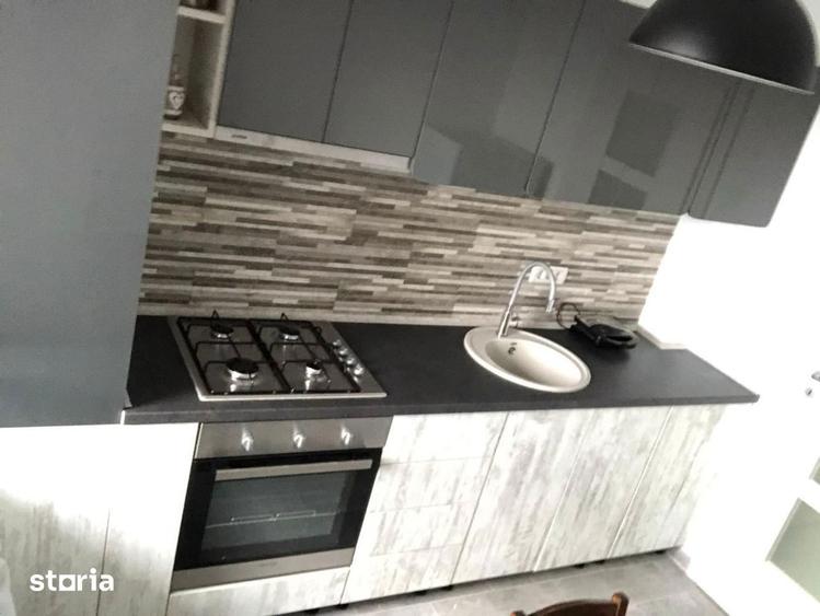 Apartament cu 2 camere semidecomandat, mobilat în Dobroești