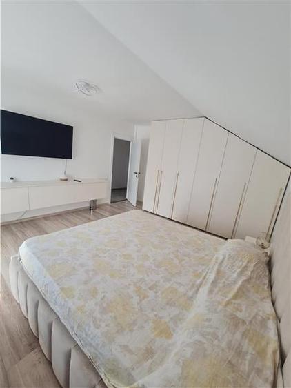 Casă individuală cu 4 camere cu Teren 300 Mp în Hărman