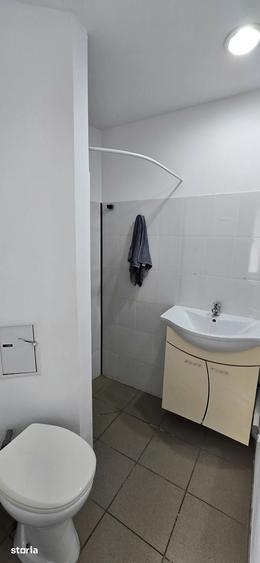 Apartament cu 4 camere în Moșilor