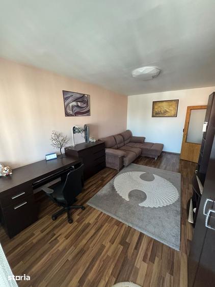 Apartament cu 2 camere decomandat în Tomis II