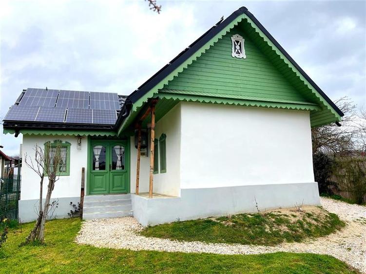Casă individuală cu 2 camere cu Canalizare în Nufăru