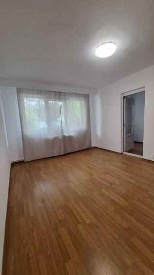 Apartament cu 2 camere semidecomandat în Exterior Est