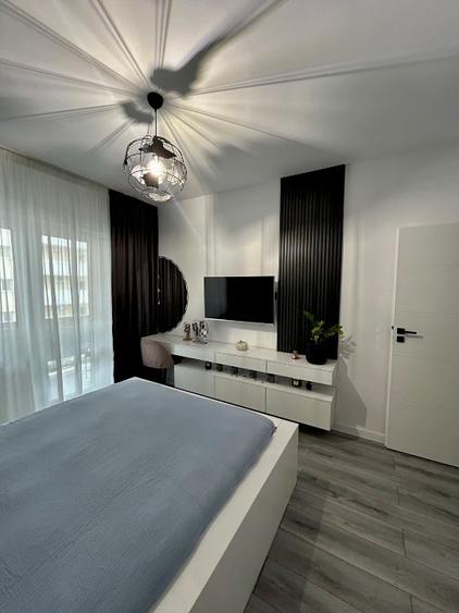Apartament cu 2 camere decomandat în Berceni