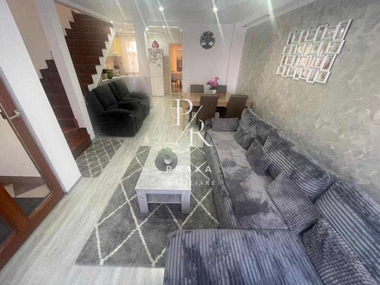 Casă individuală cu 7 camere cu Teren 620 Mp în Florești