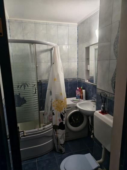 Garsonieră decomandată în Berceni