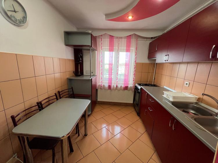 Apartament 2 camere decomandat,renovat,,zona Ciresica - 6