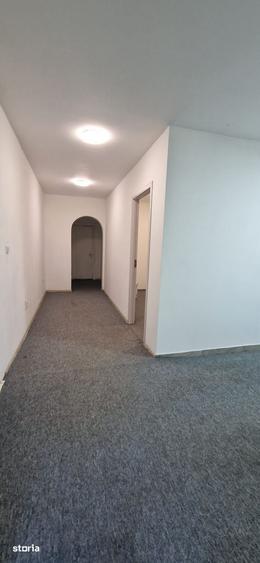 Spațiu comercial, de 31 mp, în Tătărași