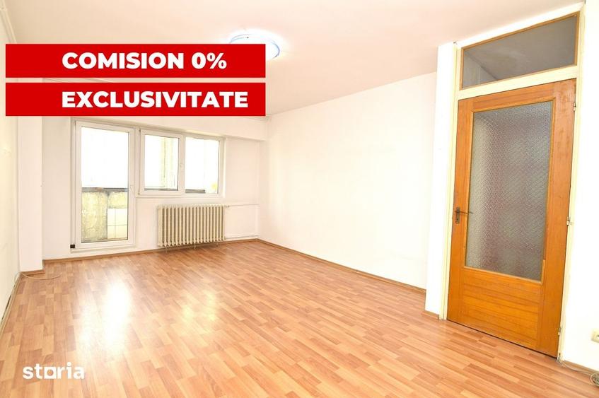 Garsonieră decomandată în Decebal