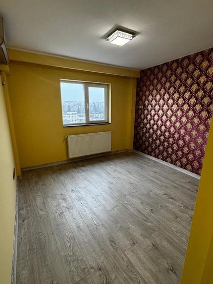 Apartament cu 4 camere decomandat în Nord