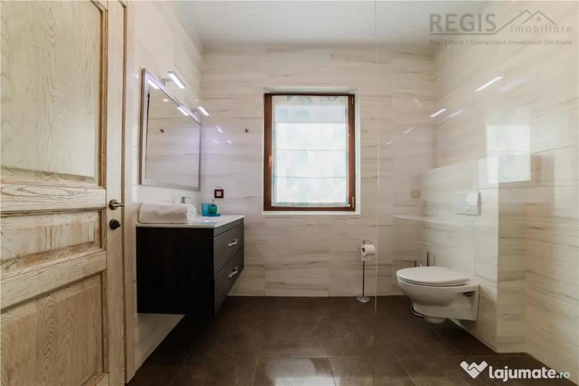 Casă cu 5 camere cu Teren 808 Mp în Noua
