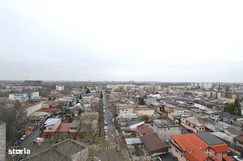 Apartament cu 4 camere decomandat în Sud