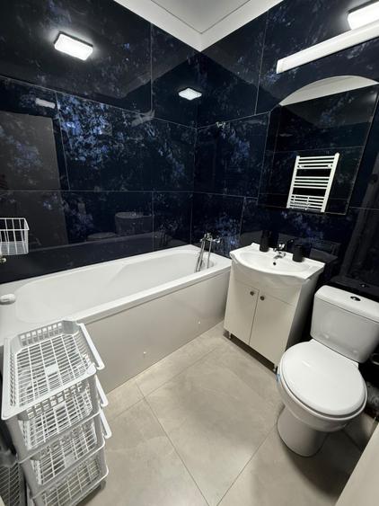 Apartament cu 3 camere semidecomandat în Chiajna
