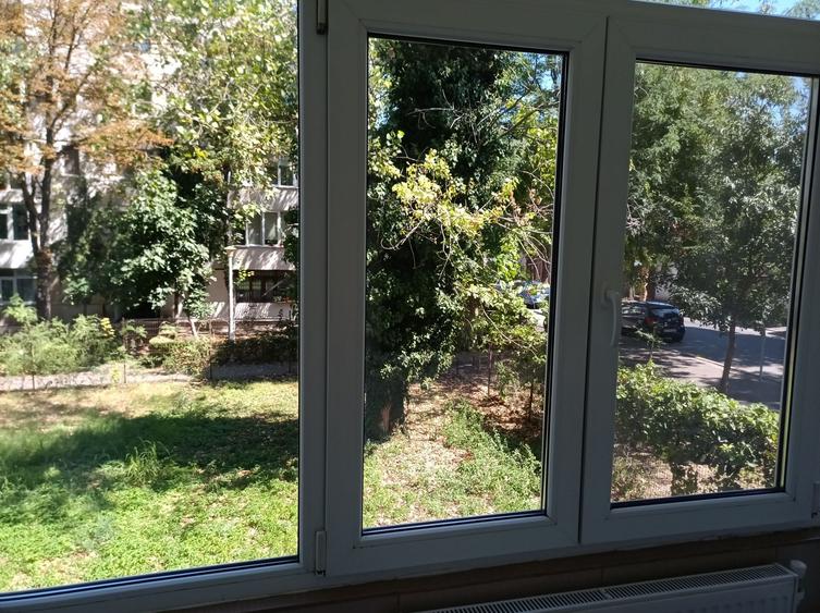Apartament cu 2 camere semidecomandat în Exterior Sud