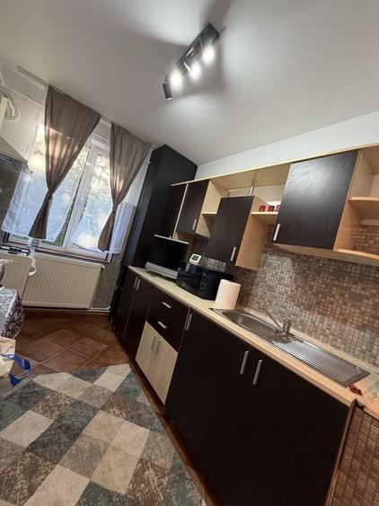 Apartament cu 2 camere semidecomandat în Ultracentral