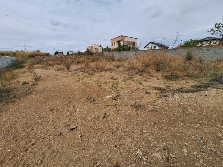 Teren Construcții intravilan de 594 mp, în Malu Mare