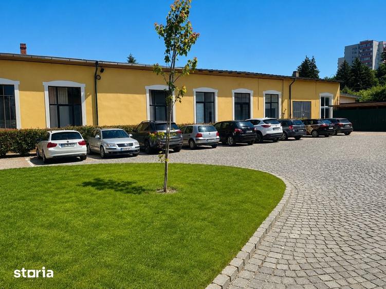 Spațiu comercial, de 80 mp, în Semicentral